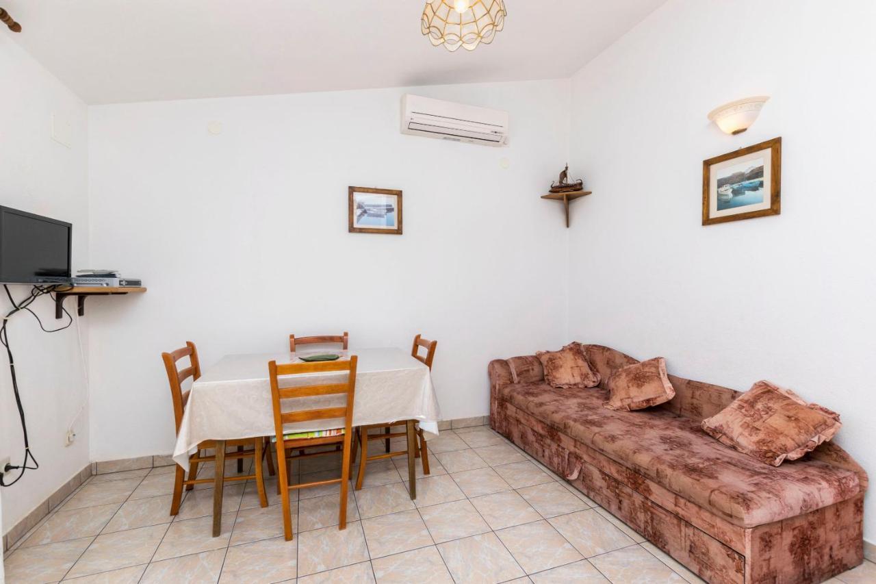 Apartments Neda Trogir Luaran gambar