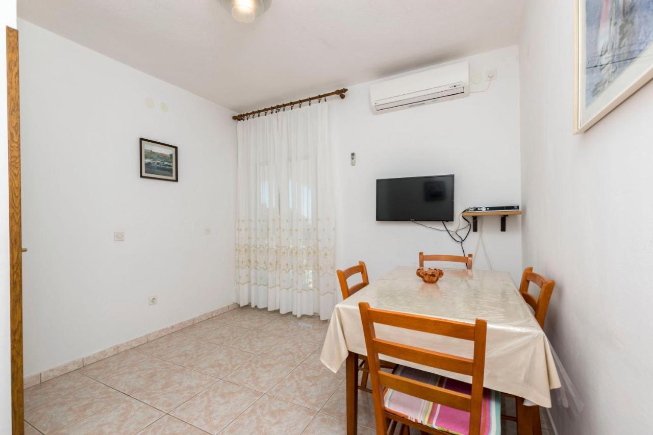 Apartments Neda Trogir Luaran gambar