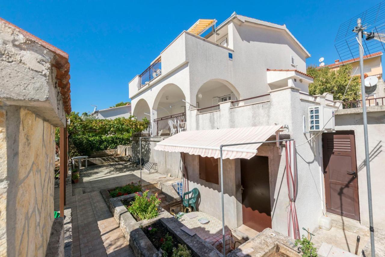 Apartments Neda Trogir Luaran gambar